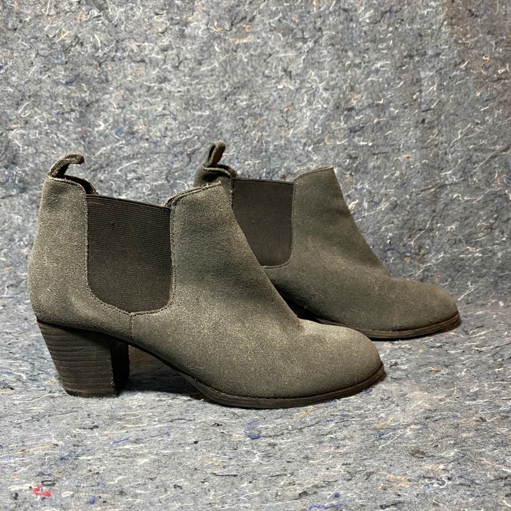 Dolce Vita Grey Suede Booties